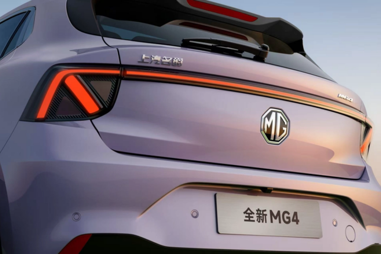 MG 4 EV, Mobil listrik, mobil listrik, MG Motor Indonesia, Morris Garages, New MG 4 EV Diperkenalkan, Bakal Pakai Baterai Solid-State
