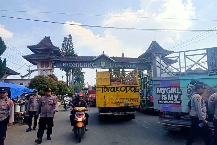 Pemerintah Indonesia, Aptrindo, Zero Odol, Dewan Perwakilan Rakyat, Kebijakan Zero ODOL 2027: Menjawab Tantangan Transportasi Indonesia