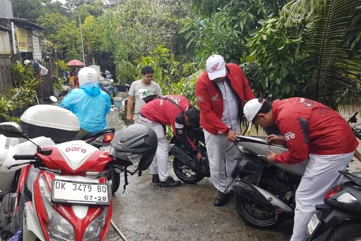 Banjir di Bali, Bengkel Resmi Motor Honda Kasih Servis dan Oli Gratis