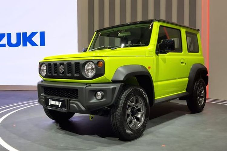 jimny, suzuki jimny, jimny 5 pintu, suzuki jimny 5 pintu, suzuki jimny 3 pintu harga, Komparasi Suzuki Jimny 3 Pintu vs Jimny 5 Pintu: Kembar Beda Karakter