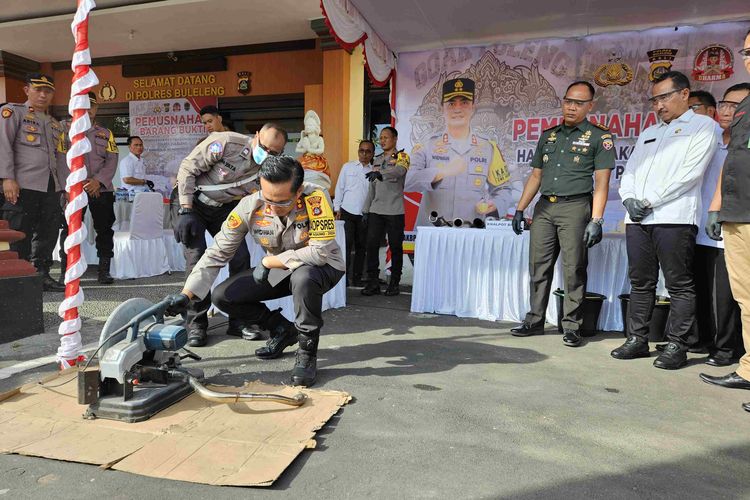 Dedi Mulyadi, knalpot, surat edaran, knalpot brong, Isi Surat Edaran Dedi Mulyadi Soal Larangan Knalpot Brong