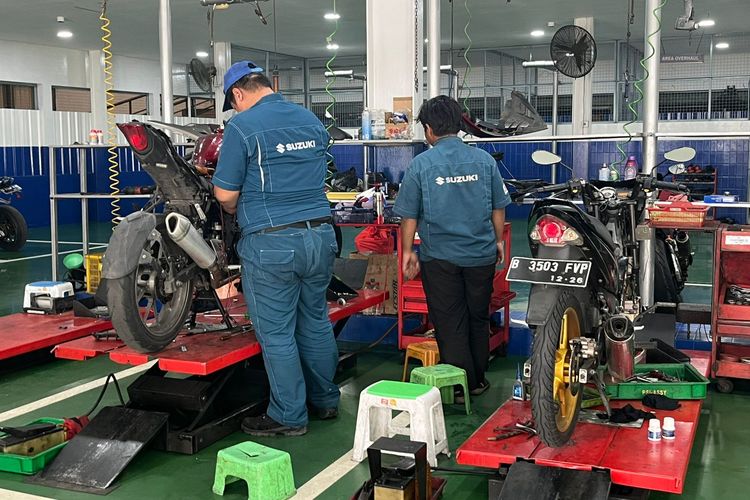 servis gratis, Suzuki Nex Crossover, Biaya perawatan, komponen suku cadang, Berapa Biaya Perawatan Suzuki Nex Crossover di Bengkel Resmi?