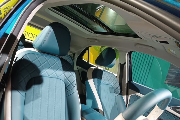 GWM Ora, interior, gwm ora, GWM Ora 03, Interior GWM Ora 03, Detail Interior GWM Ora 03, Masih Banyak Tombol Fisik