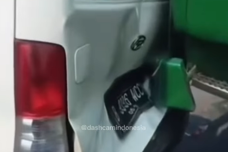 otomotif, truk, rem blong, tips otomotif, video viral, Kecelakaan kendaraan, Blind Van Tergencet Truk di Penjaringan, Pentingnya Cek Rem Sebelum Berkendara