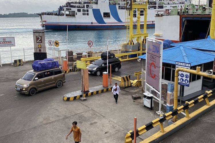 mobil listrik, kapal penyeberangan, Mudik Lebaran, tarif tol, SPKLU, Jakarta-Palembang, mudik naik mobil listrik, Biaya Mudik Jakarta-Palembang Naik Mobil Listrik M6, Ioniq 5, MG4 EV