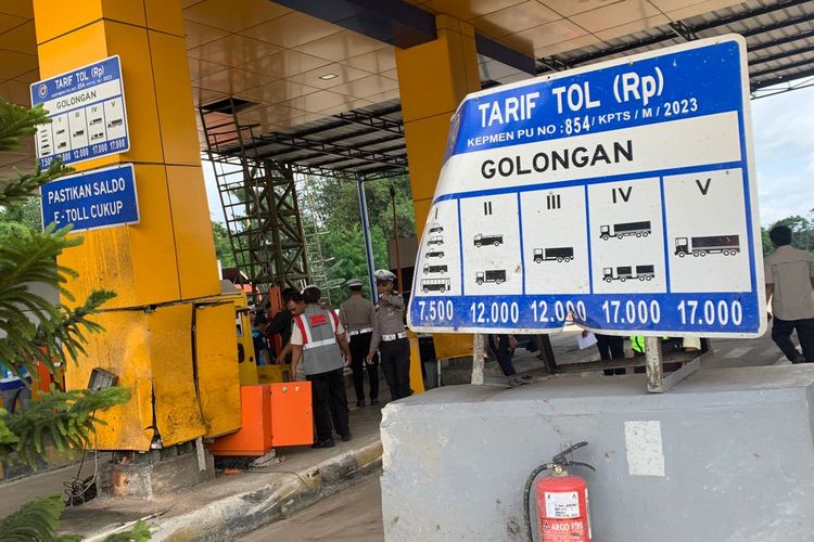 Kecelakaan truk, keselamatan transportasi, gerbang tol ciawi, regulasi angkutan, Kecelakaan Truk Ciawi: Apakah Regulasi Kurang Ketat?