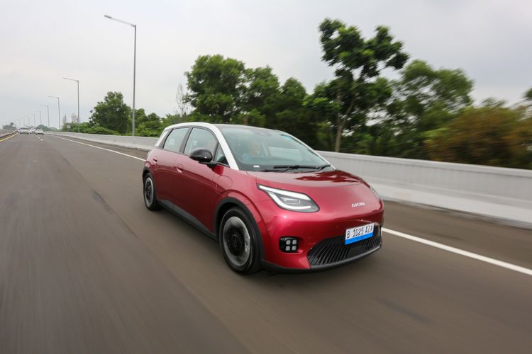 mobil, mobil listrik, Aion, aion ut, Tes Konsumsi Daya Aion UT, Jakarta-Bandung PP Cuma Sekali Cas