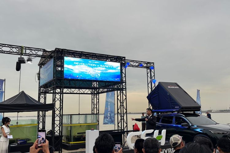 Chery, baterai, Mobil Hybrid, mobil china, baterai mobil, Baterai Tiggo 8 CSH yang Direndam Air Laut 53 Jam Berfungsi Normal