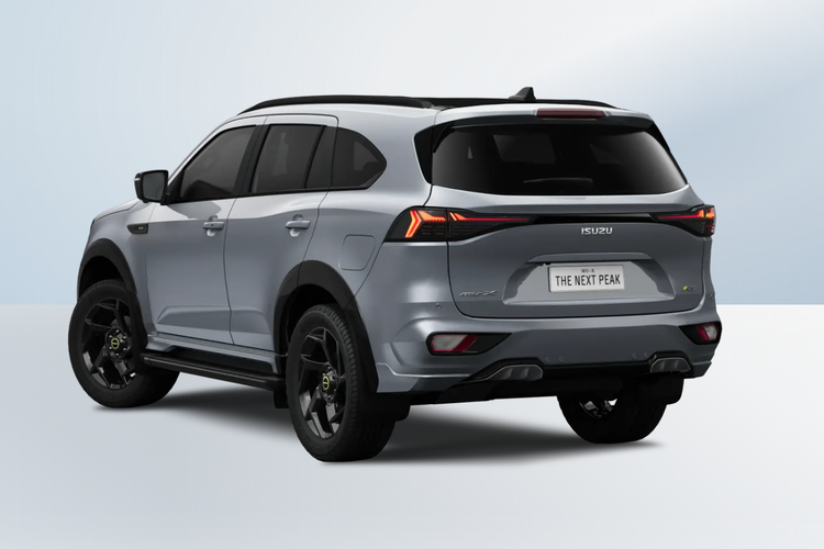 Isuzu, GIIAS 2025, Isuzu Mu-X, Isuzu mu-X, Isuzu Astra Motor Indonesia, Isuzu Bawa Mu-X Baru di GIIAS 2025, Cuma Varian 4x4