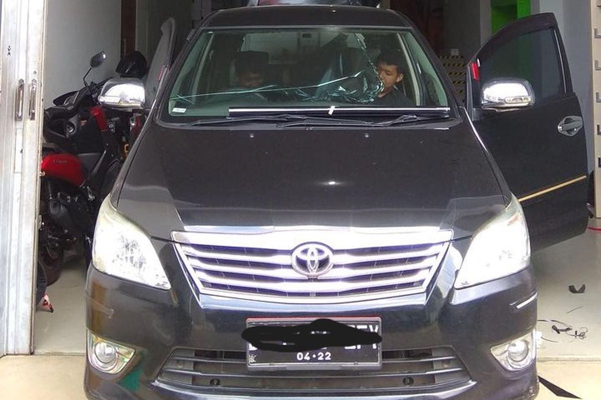toyota innova, innova, curhat pemilik mobil, toyota innova 2012, kekurangan innova 2012, kelebihan innova 2012, Curhat Pengguna Toyota Innova 2012: Nyaman tapi Sudah Tak Semewah Mobil Sekarang
