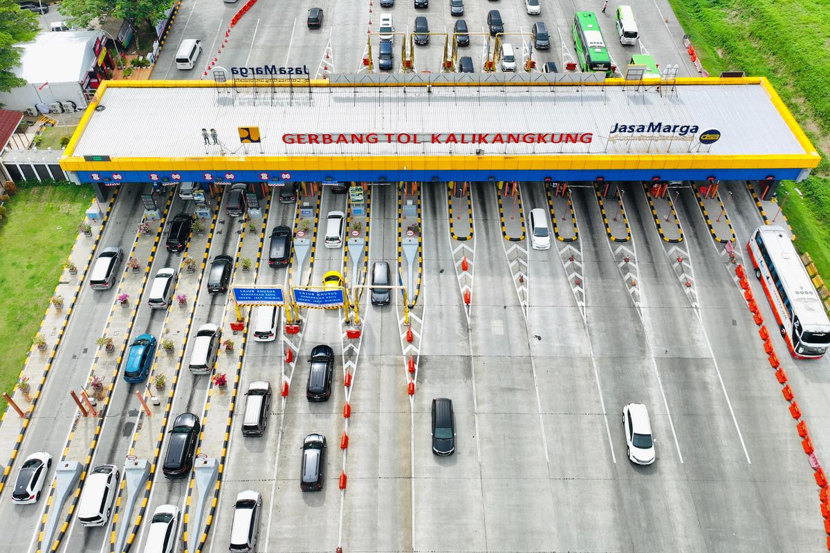 Diskon Tarif Tol Dongkrak Lonjakan Kendaraan ke Trans-Jawa