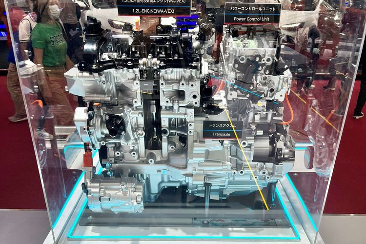 GIIAS, Daihatsu, Rocky Hybrid, Rocky hybrid, Daihatsu Rocky Hybrid, GIIAS 2025, Intip Daihatsu Rocky Hybrid di Booth GIIAS 2025