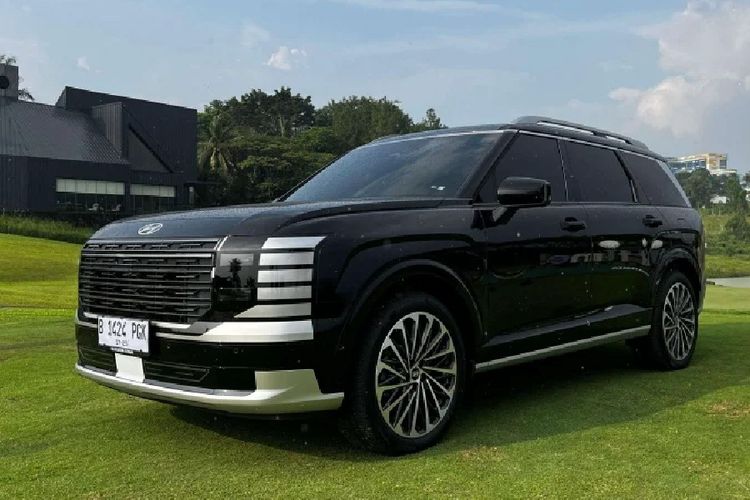 Mazda CX-80, Hyundai Palisade Hybrid 2025, GIIAS 2025, SUV keluarga premium, Plus Minus Mazda CX-80 dan Hyundai Palisade di GIIAS 2025