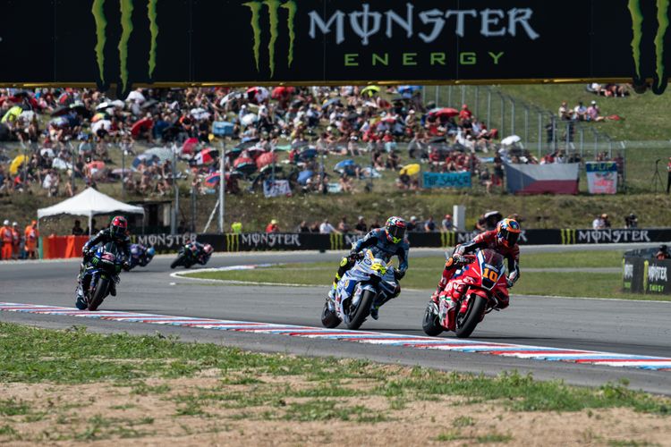 MotoGP, Motor balap, motor, stability control system, Stability Control System Dikritik, MotoGP Bergeming