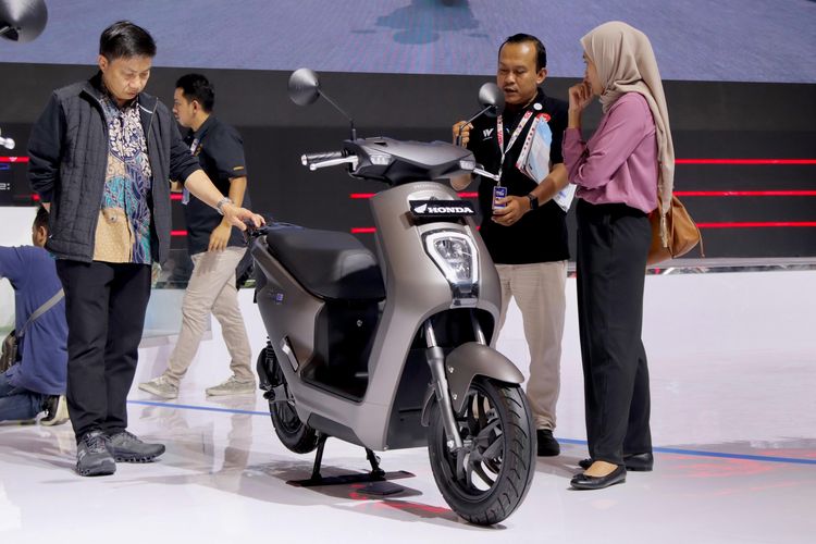 motor baru, FIFGROUP, Indonesia Motorcycle Show, Pameran Motor, IMOS 2025, IMOS 2025 Jadi Momentum Beli Motor: Tersedia Angsuran Ringan