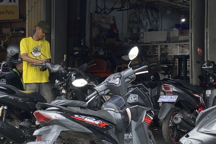 Honda, sepeda motor, servis motor, astra honda motor, Servis, motor, Jelang Lebaran, Bengkel Resmi Honda Banjir Order