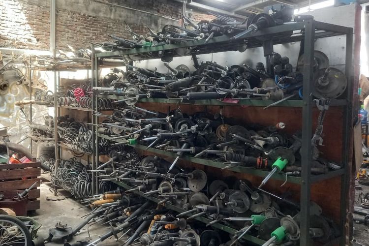 mobil, power steering, mobil lama, mobil modern, elektronik power steering, Mobil Lama dan Modern Punya Masalah Power Steering yang Berbeda