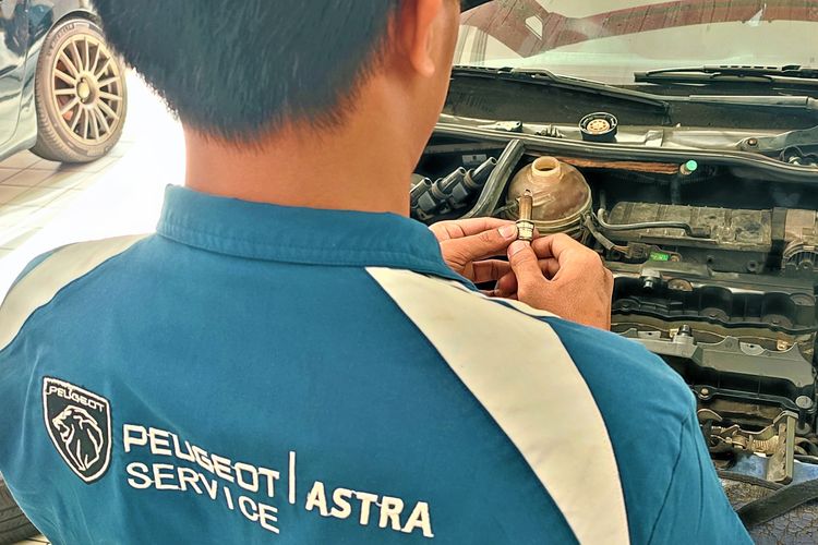 overheat, mogok, bahan bakar, mesin mati, mobil mogok, perawatan berkala, Kelalaian Sepele yang Bisa Bikin Mobil Tiba-tiba Mogok di Jalan