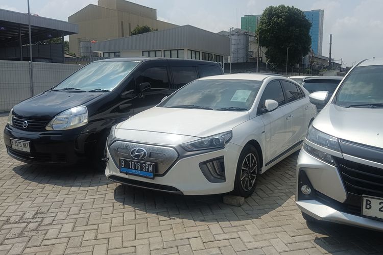 lelang mobil listrik, mobil listrik bekas, harga mobil listrik bekas, pembelian mobil listrik, Lelang mobil listrik, Balai Lelang Masih Kesulitan Jual Mobil Listrik, Sulit Laku