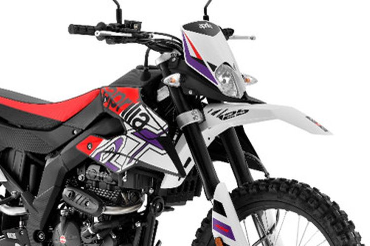 motor trail, ventilasi, tutup tangki motor trail, fungsi selang pada tutup tangki motor trail, Apa Fungsi Selang pada Tutup Tangki Motor Trail?