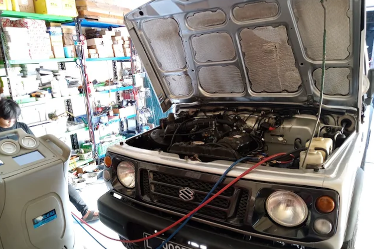 ac mobil awet, AC mobil cepat rusak, Kebiasaan bikin AC mobil awet, Kebiasaan Ini Bisa Bikin Komponen pada AC Mobil Jadi Lebih Awet