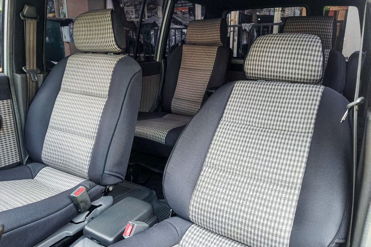 Jok Mobil, mobil, kain, fabric, Serupa Tapi Tak Sama, Bahan Sofa Bukan Buat Jok Mobil
