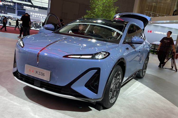 Indomobil, Hongqi, Merek otomotif, Indomobil Sukses Internasional, mobil China, Indomobil Group, mobil china, indomobil group, merek otomotif, Indomobil Group Berencana Rakit Lokal Hongqi