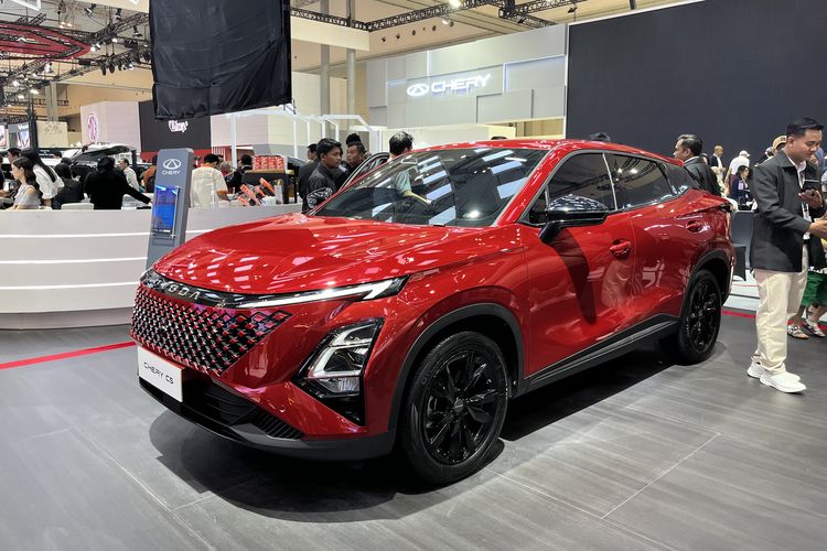 SUV kompak, Chery C5, Hyundai Creta N Line, GIIAS 2025, chery c5, Chery C5 vs Hyundai Creta N Line: Duel SUV Kompak Turbo di GIIAS 2025