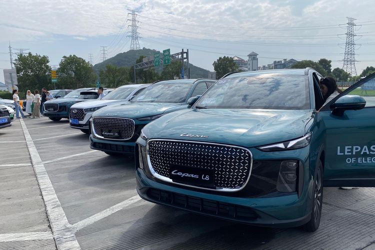 Chery, lepas, Shanghai, Lepas L8, Konvoi LEPAS: SUV L8 Dites Jalan 1.000 Km di China