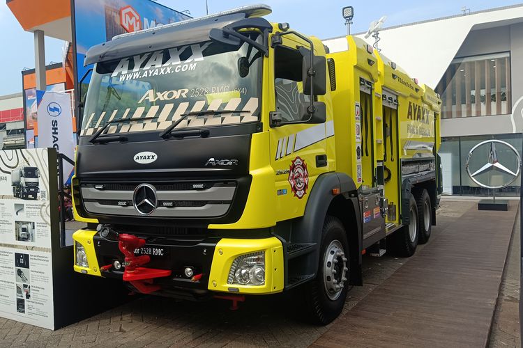 karoseri, damkar, truk pemadam kebakaran, IEE Series, Spesifikasi Truk Pemadam Kebakaran Buatan Karoseri Ayaxx