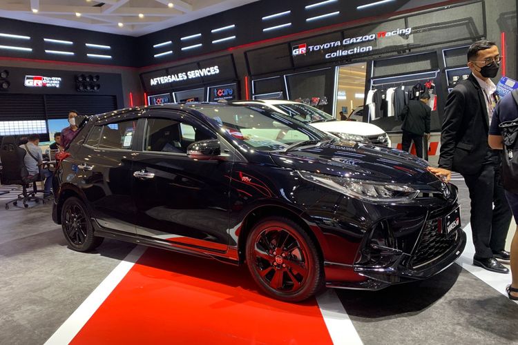 diskon kendaraan, Toyota Yaris, GIIAS 2025, kelangkaan hatchback, Toyota Yaris dan Honda City Hatchback Mulai Langka di GIIAS 2025