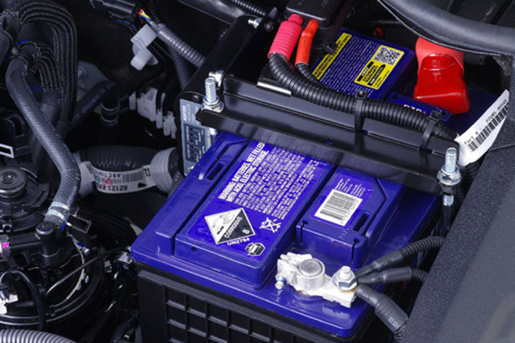 performa kendaraan, Mobil Hybrid, saringan baterai, teknisi Auto2000, Menghindari Overheat pada Mobil Hybrid: Perhatikan Saringan Baterai