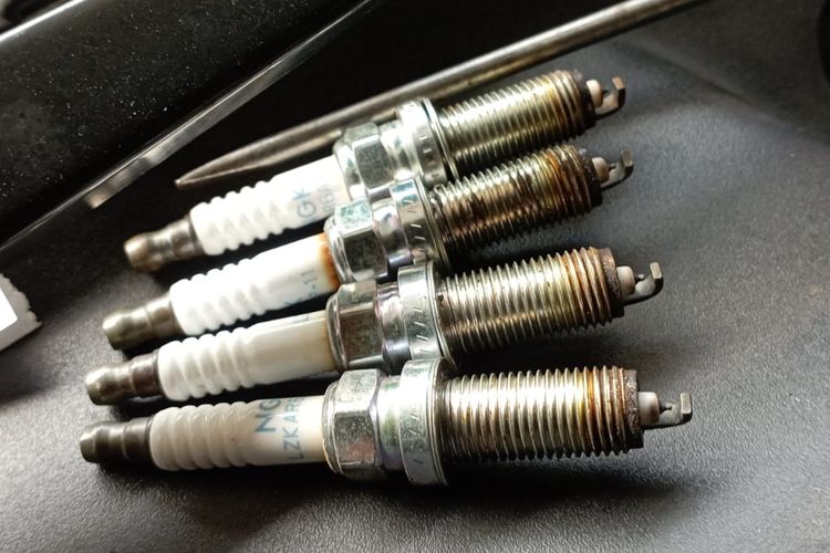 Wahyu Budhi, pemilihan busi, kinerja mesin motor, dampak busi salah, Kenali Kode Busi dan Dampaknya pada Mesin Motor Anda