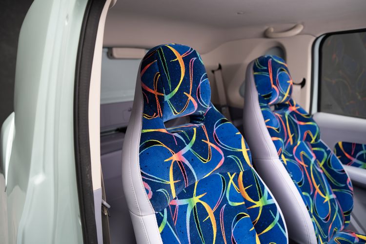 Jok Mobil, fabric, retrim jok, Jok fabric, bahan jok mobil, Lebih Nyaman dan Tidak Panas, Segini Estimasi Biaya Retrim Jok Fabric