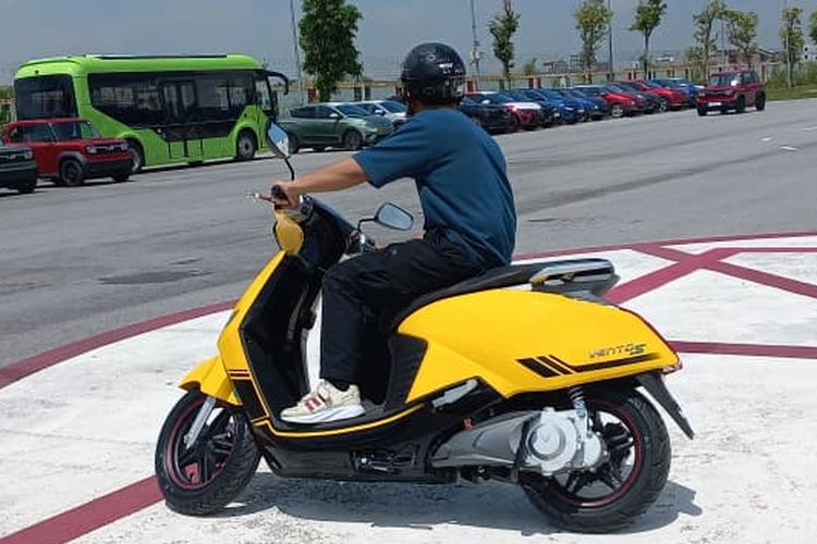 desain retro, VinFast, motor listrik, Vento S, VinFast Vento S: Motor Listrik Andalan Vietnam untuk Pasar Indonesia