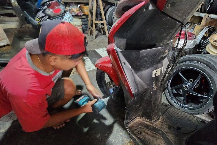 suku cadang, bengkel, suspensi motor, Bengkel, original, Alasan Bengkel Gunakan Komponen Copotan Ori
