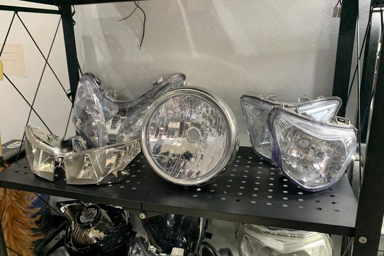 lampu motor, modifikasi lampu, Bi-LED, Lampu biled, lampu biled motor, Lampu Bi-LED Bisa Meredup, Kenali Sumber Masalahnya