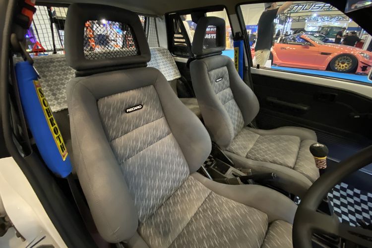 kenyamanan berkendara, jok mobil ergonomis, jok Recaro, desain jok, Mengenal Jok Recaro: Kenyamanan dan Dukungan Maksimal Pengemudi