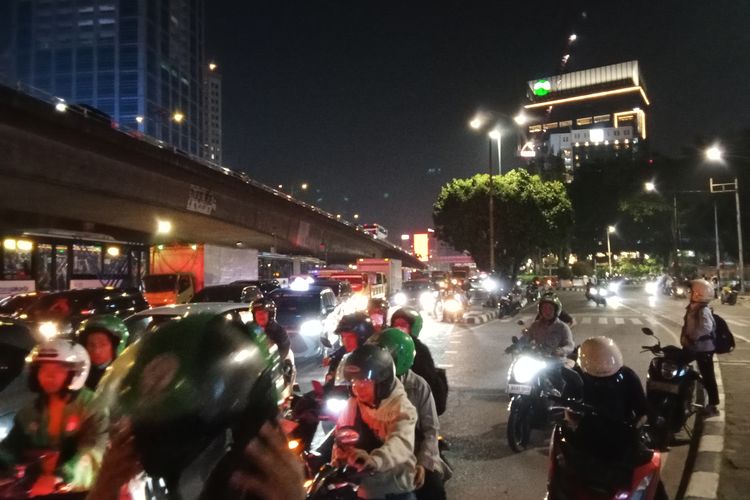 Tol Dalam Kota, kemacetan di Jakarta, gt semanggi, gt semanggi diperbaiki, perbaikan gt semanggi, Pemprov DKI Usul Perbaikan GT Semanggi Dilakukan saat Hari Libur