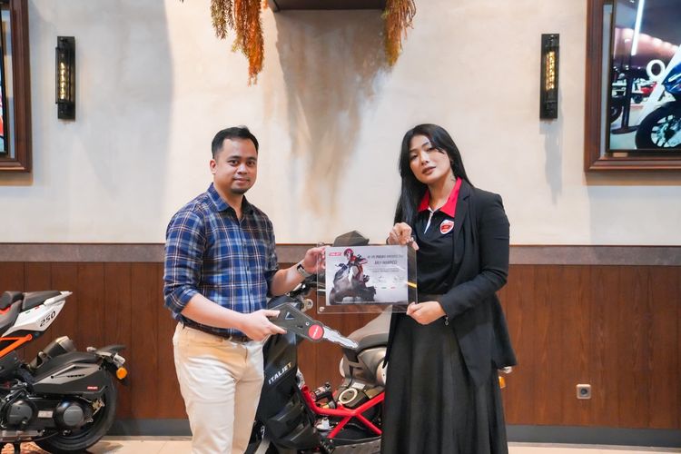 sepeda motor, Italjet, Italjet Dragster, motor, Italjet Indonesia, Italjet Dragster 250 Mulai Diserahkan ke Konsumen