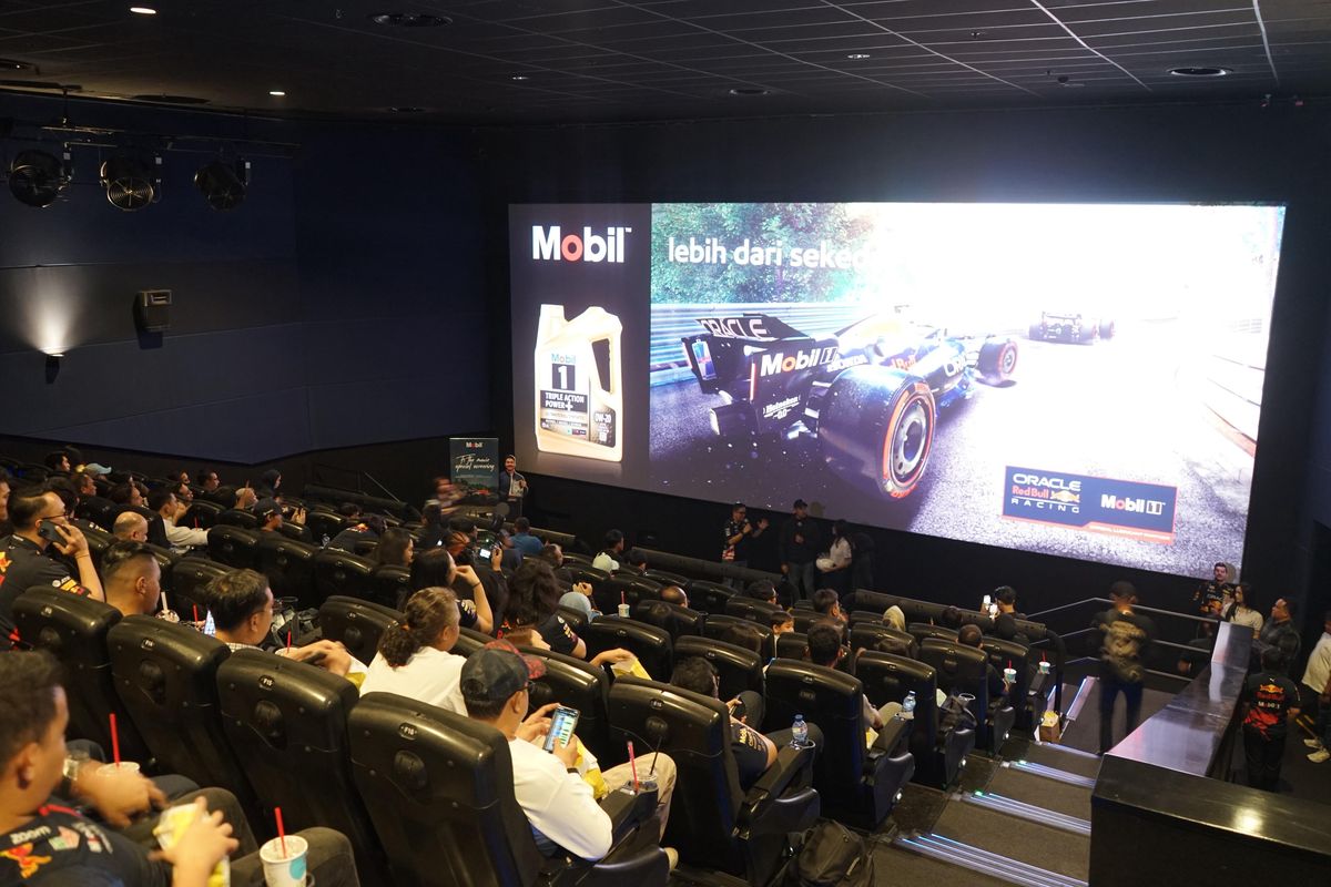 Perusahaan Oli Ini Ajak Komunitas Penggemar Formula 1 Nonton Film F1
