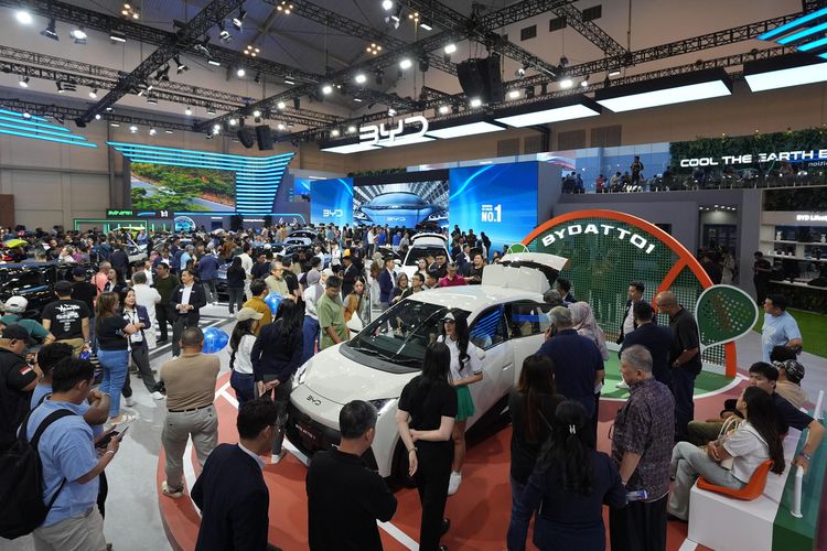 BYD Atto 1, otomotif, kendaraan listrik, BYD Indonesia, BYD Mulai Produksi Lokal Mobil Listrik di Indonesia Tahun Depan