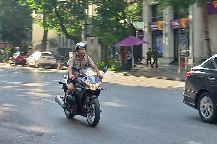 Vietnam, safety riding, UU LLAJ, helm motor, half face, full face, open face, Helm, helm cetok, Di Indonesia Dilarang, Helm Cetok Jadi Tren di Vietnam