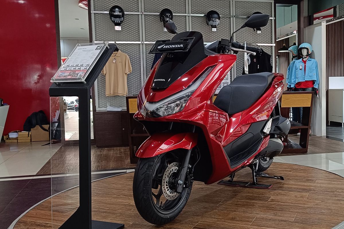 Diskon Honda PCX 160 September 2025 Tembus Rp 1 Jutaan
