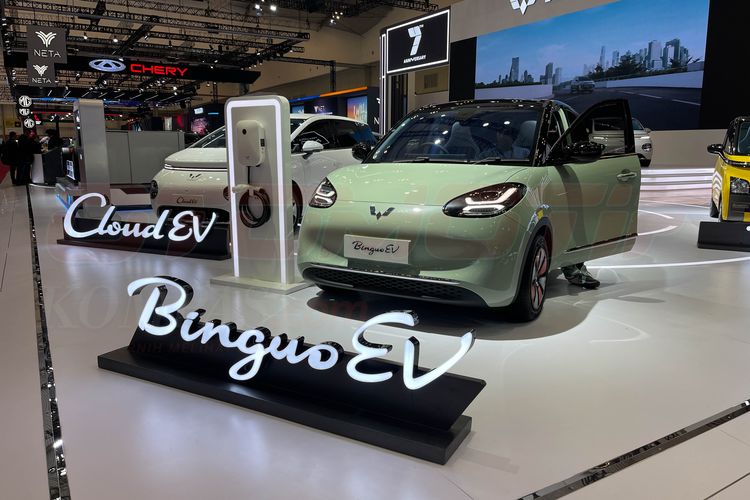 penjualan kendaraan listrik, mobil listrik, pasar otomotif Indonesia, Pertumbuhan BEV, Rekor Penjualan Mobil Listrik di Indonesia Agustus 2025