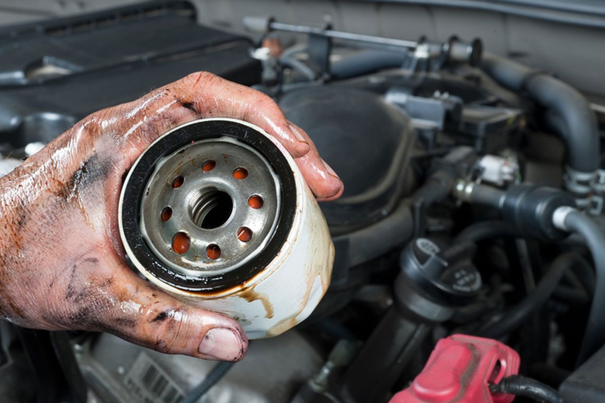 Alasan Kenapa Filter Oli Mobil Wajib Ada Fitur Anti Drain-back