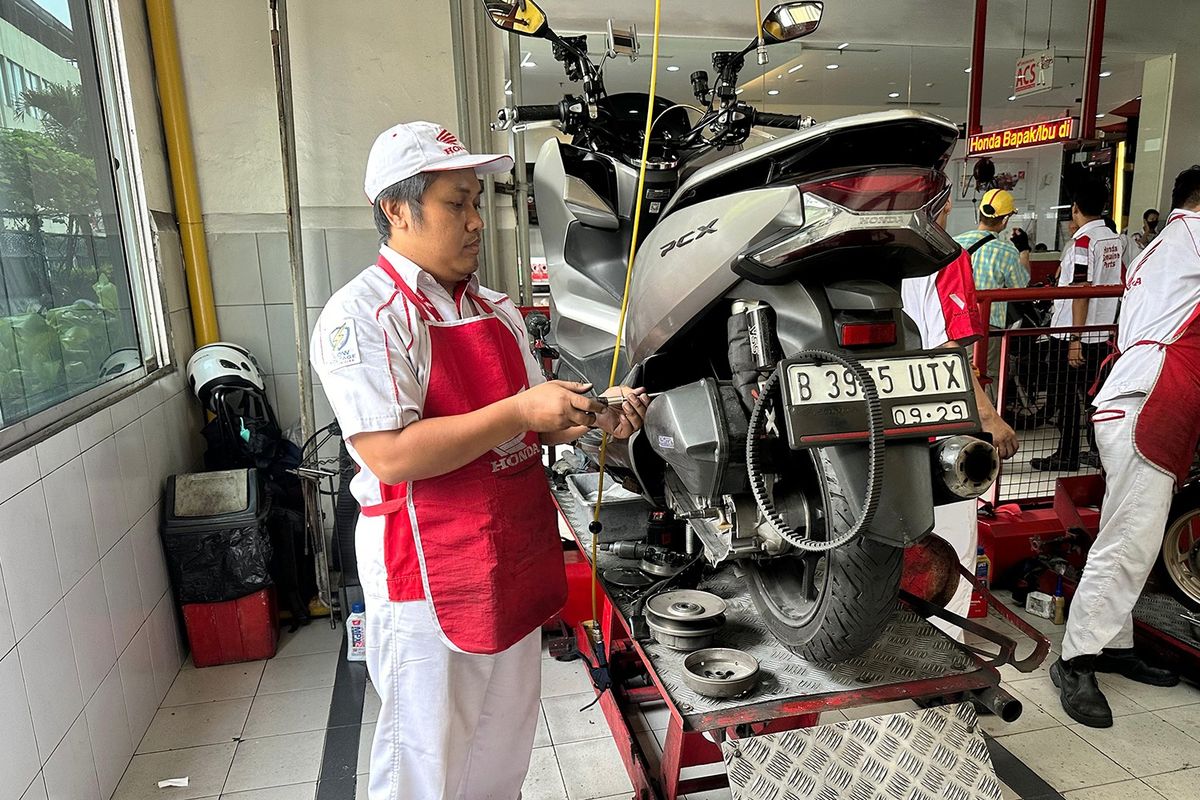 Rupiah Melemah, Harga Suku Cadang Otomotif Terancam Naik