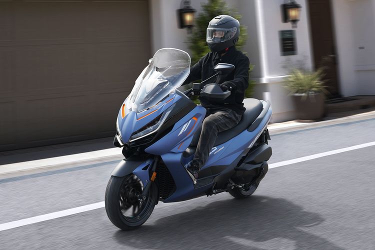 Skutik Adventure, motor premium, Zontes, IMOS 2025, Kenalan dengan Zontes: Motor Premium dari Tiongkok di IMOS 2025