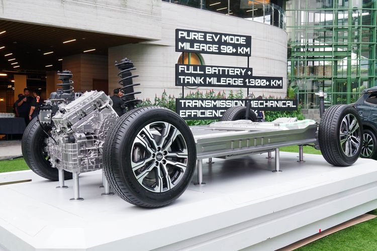 keselamatan, Tiggo, 10 tahun, airbag, uji tabrak, Keselamatan, Baterai, baterai, tabrak, Buktikan Kualitas, Chery Lakukan Rangkaian Uji Tabrak Tiggo Lawas