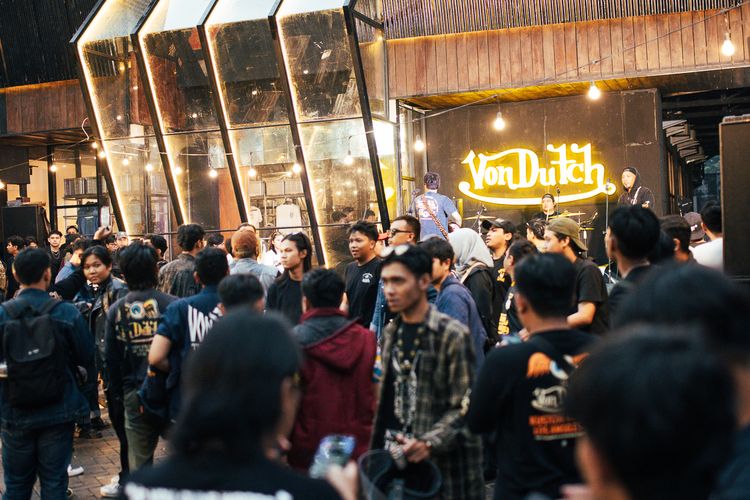 modifikasi, flagship store, von dutch, apparel, kustom kulture, Gaya Hidup Kustom Kulture Semakin Mudah Diikuti